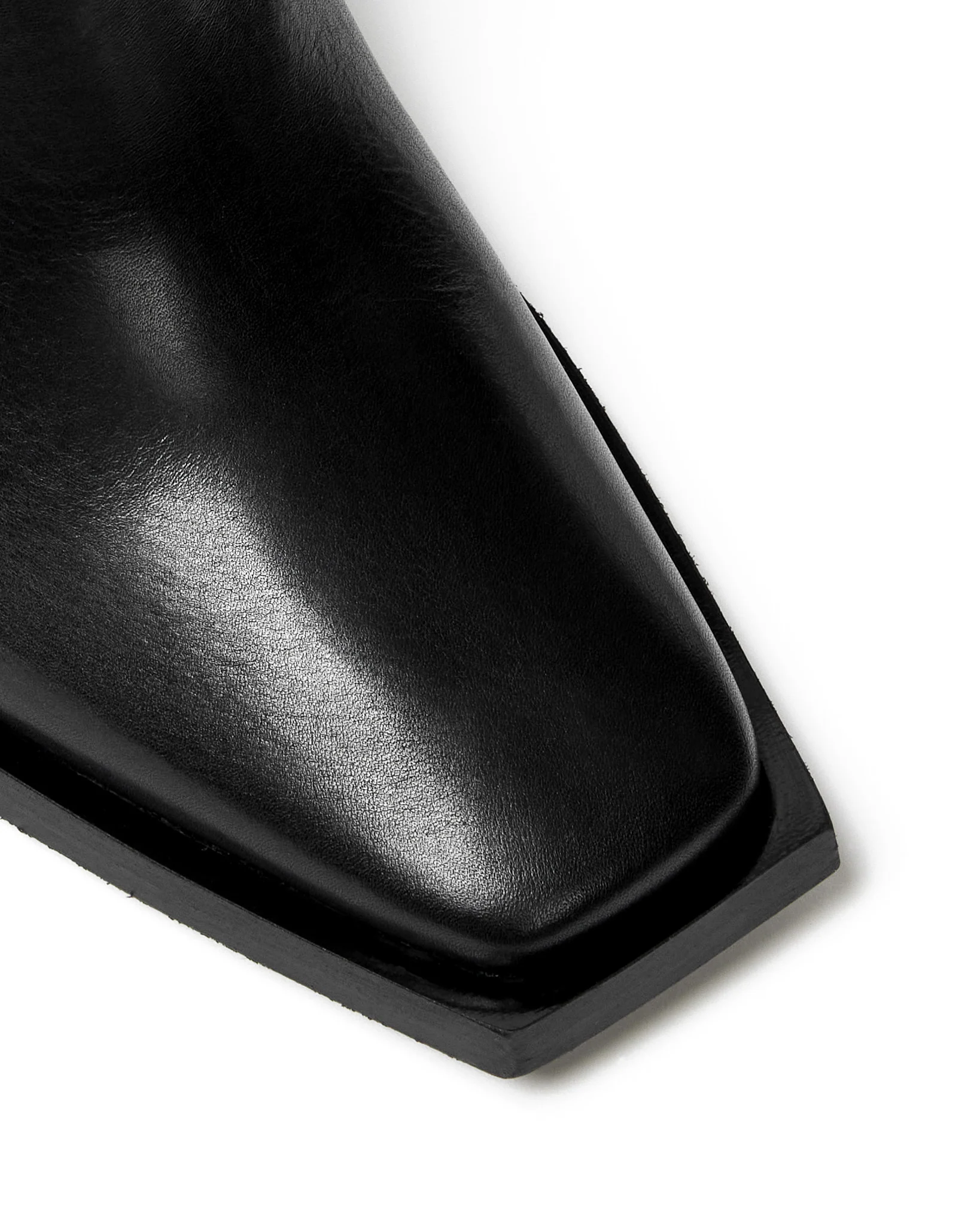 Ani Boot - Image 3